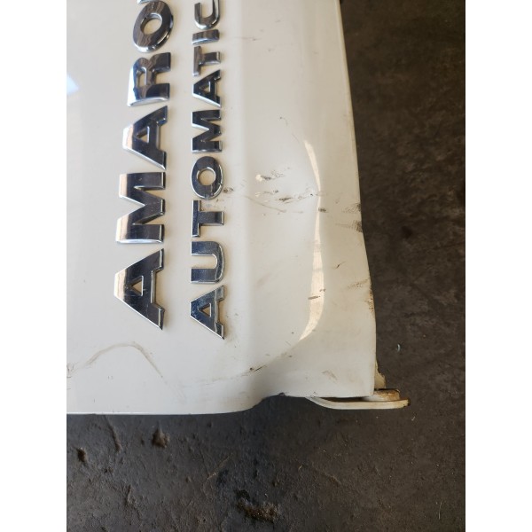 Tampa Traseira Amarok 2017 Branca C\detalhe Branco