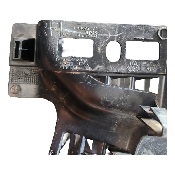 Ponteira Acabamento Traseiro Direito Dodge Ram 3500 Preto