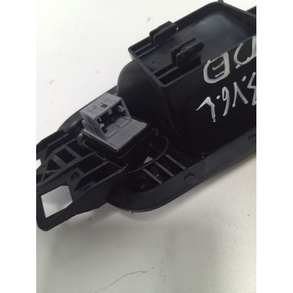 Maçaneta Puxador Interno T.e Vw Amarok 18a22 Usado