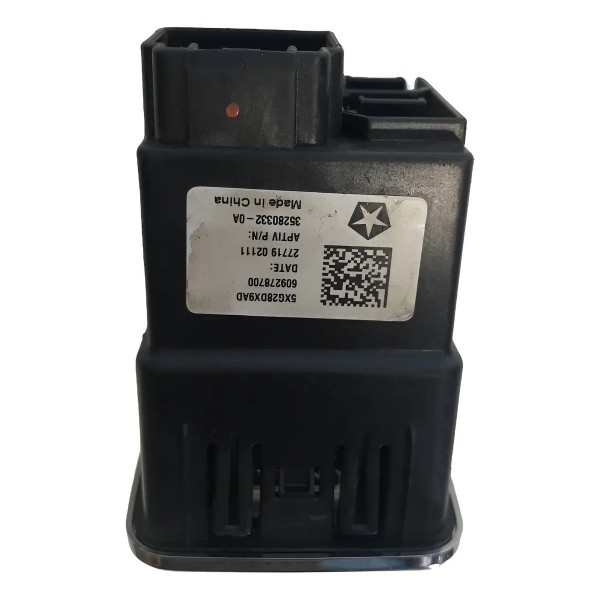 Entrada Usb Auxiliar Dodeg  Ram 3500 2020/2023 Preto