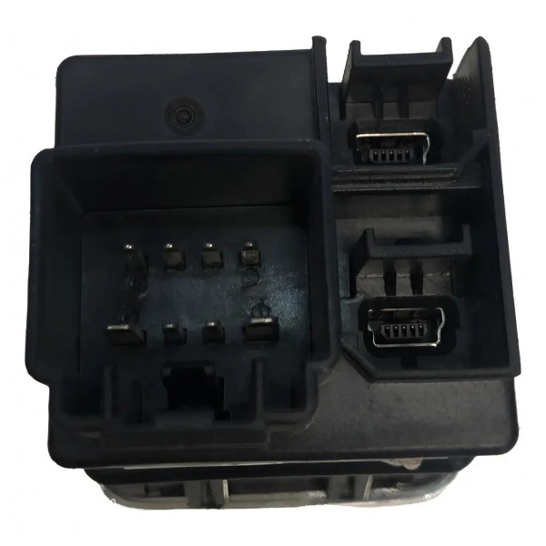 Entrada Usb Auxiliar Dodeg  Ram 3500 2020/2023 Preto