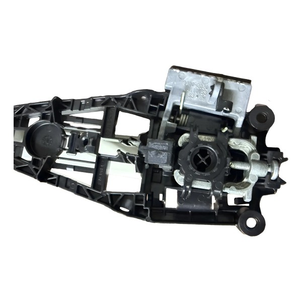 Maçaneta Externa Traseira Direita Tracker 2017 2019 94002320