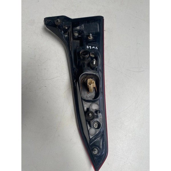 Lanterna Direita Tampa Traseira Sw4 2017 Direito/passageiro