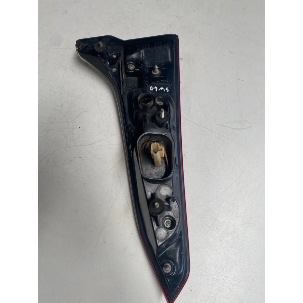 Lanterna Direita Tampa Traseira Sw4 2017 Direito/passageiro