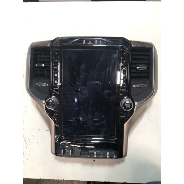 Multimidia Com Moldura Dodge Ram 2500 3500 2022 Original