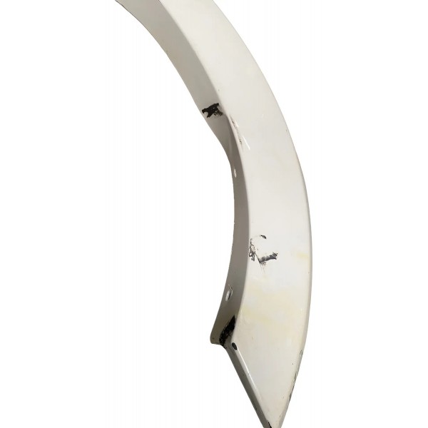 Alargador Paralama Dianteiro Direito Ram 3500 22 Recuperada Branco