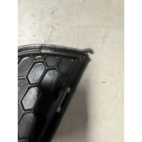 Grade Parachoque Central Fiorino Palio Uno 2015