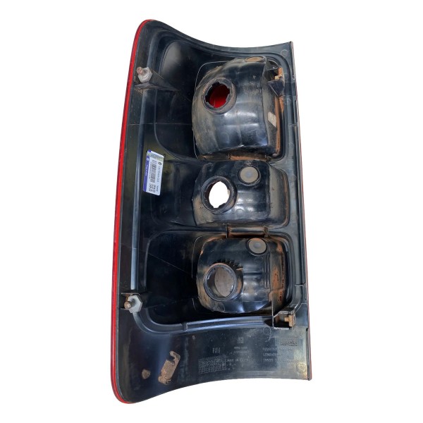 Lanterna Traseira Direita S10 2017 C/detalhe Direito/passageiro Vermelho