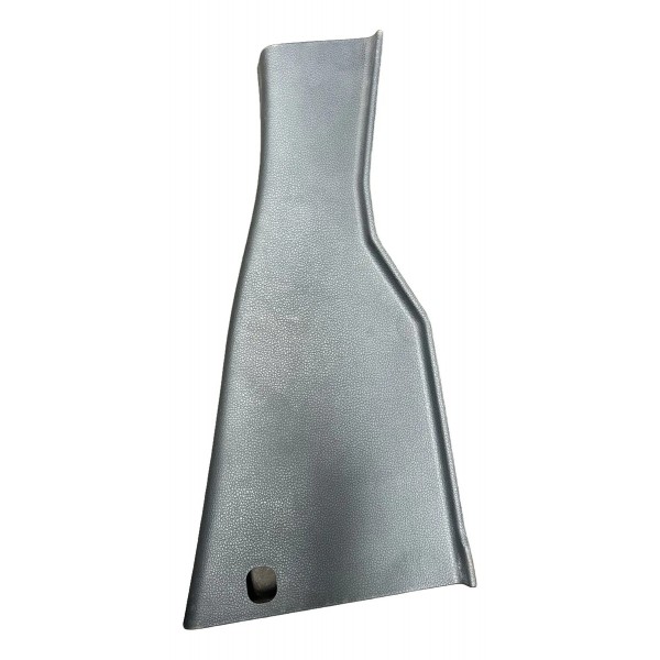 Acabamento Coluna Traseira Direita Amarok 2010 A 2025 Origi