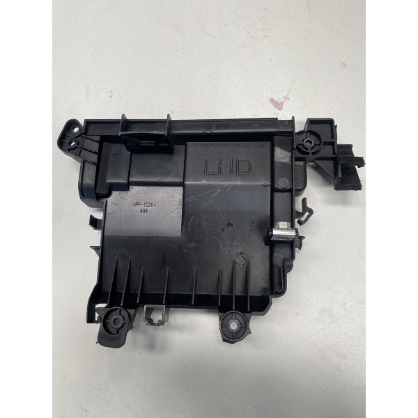 Suporte Do Módulo Ar Condicionado Toyota Hilux 2016 A 2020