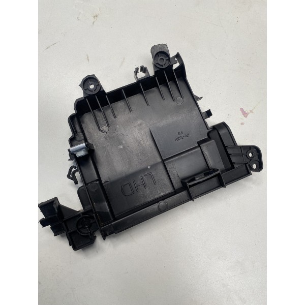 Suporte Do Módulo Ar Condicionado Toyota Hilux 2016 A 2020