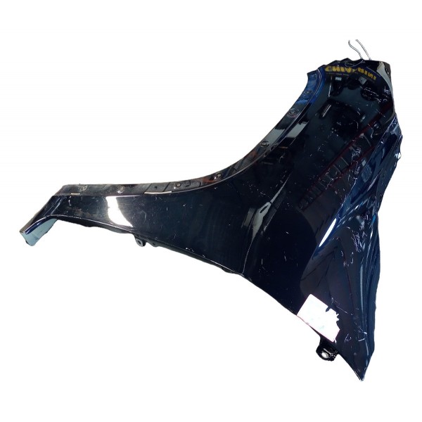 Para-lama Esquerdo Hilux Sw4 2020/2022 Preto