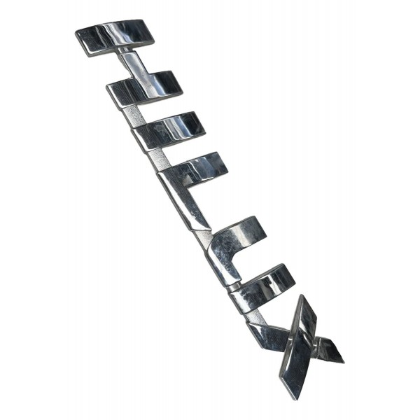 Emblema Tampa Traseira Toyota Hilux 2016/2024 Prateado