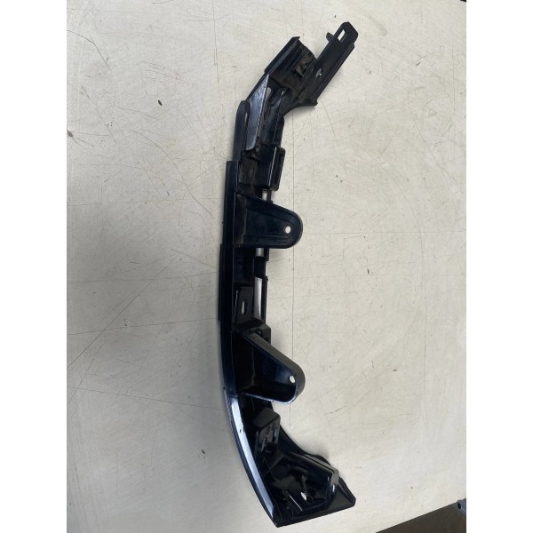 Suporte Guia Farol Direito Ram 2500 3500 2022