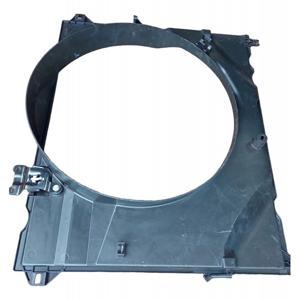 Defletor Do Radiador Hilux 2.8 2016/2023 Simi-nova