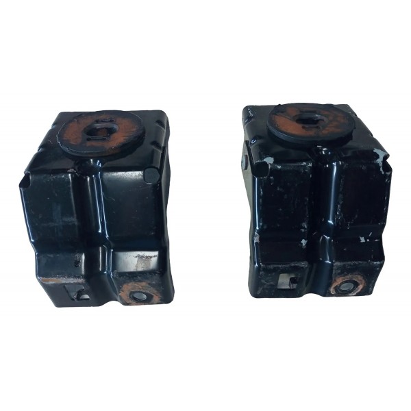 Par De Suporte Inferior Radiador Fiat Toro 2016/2020 Origina