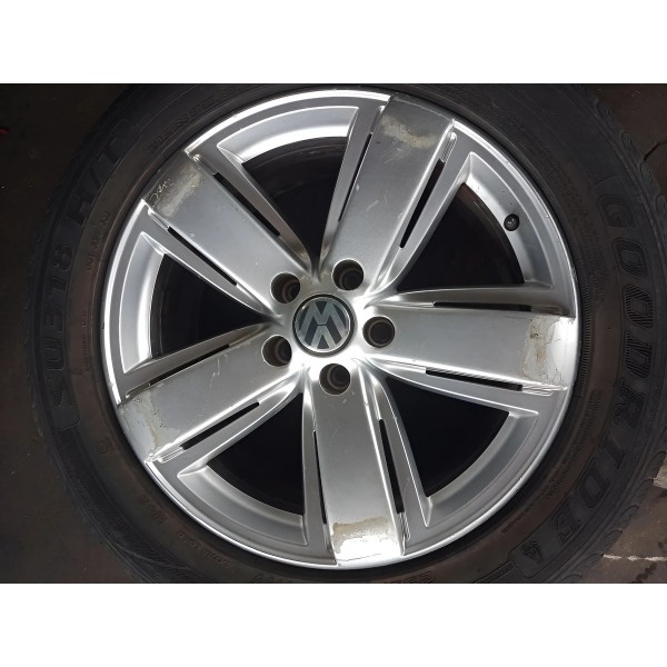 Roda Avulsa Aro 255/55r19 Com Pneu Amarok Prateado
