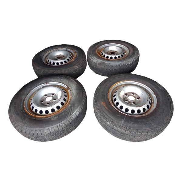 Jogo De Roda C/pneu Amarok 2013/2017 Original Cinza