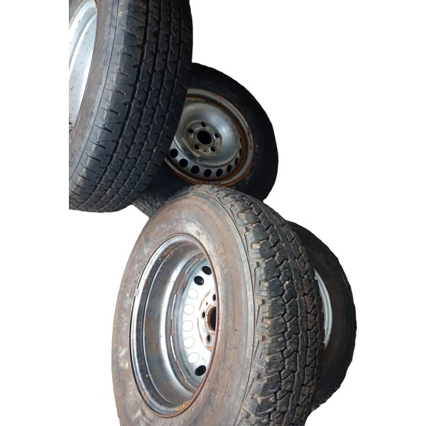 Jogo De Roda C/pneu Amarok 2013/2017 Original Cinza