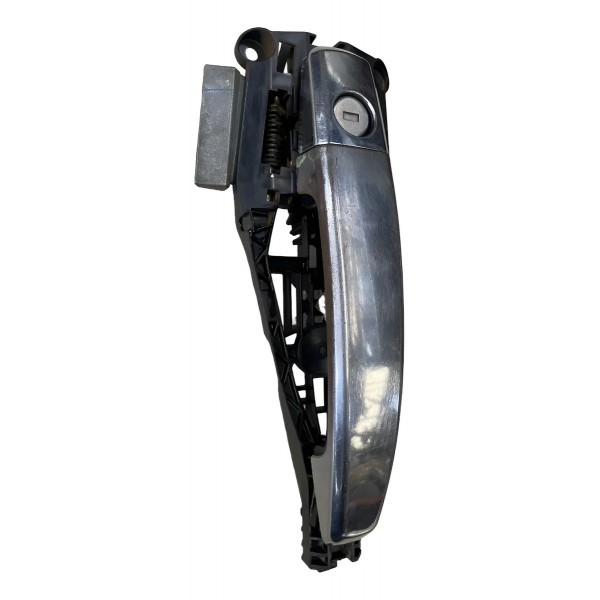 Maçaneta Dianteira Esquerda S10 2016 Prateado Dianteira