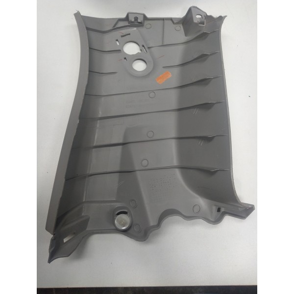 Acabamento Coluna Traseira Toyota Sw4 Hilux 2022 Lado Direit