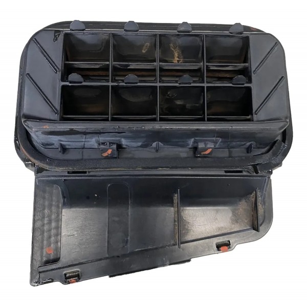 Difusor De Ar Gabine Toyota Hilux L.d 2018