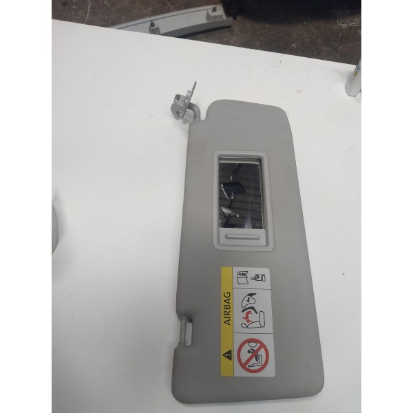 Quebra Sol Da Volkswagen Amarok V6 2022 . Original