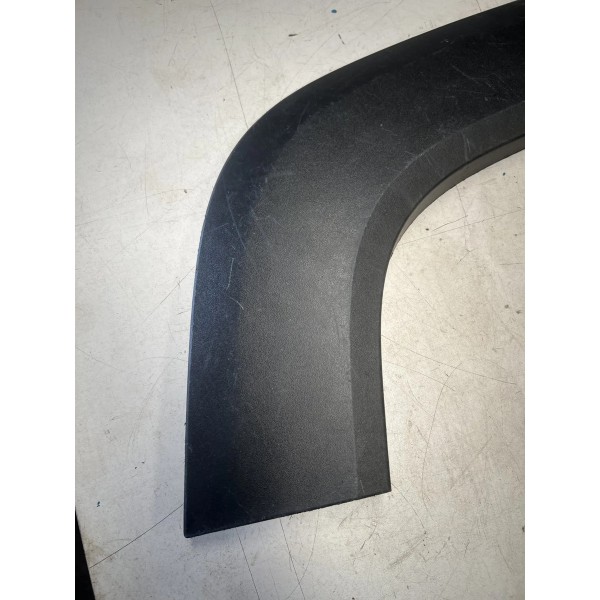 Moldura Paralama Traseiro Direito Jeep Renegade 2017 A 2021 Preto