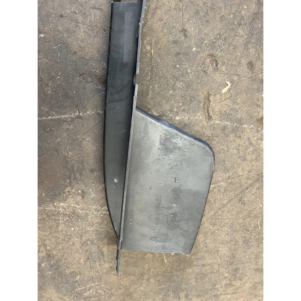 Aplique Pisante Parachoque Tras Amarok 2010/2023 Original Preto