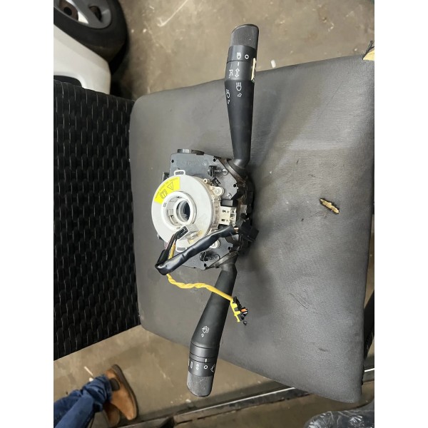 Chave De Seta Com Disk Fiat Strada Ranch 2023 Original