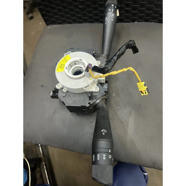 Chave De Seta Com Disk Fiat Strada Ranch 2023 Original