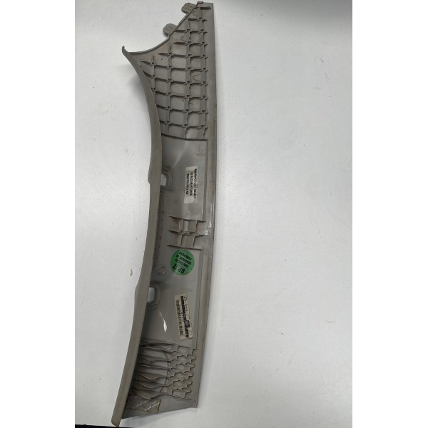 Moldura Coluna Dianteira L.e Chevrolet S10 2013