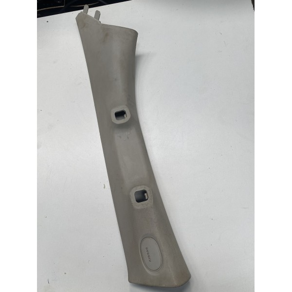 Moldura Coluna Dianteira L.e Chevrolet S10 2013