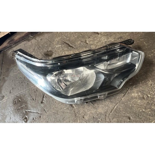 Farol Dianteiro Direito Fiat Strada 2021 - 2024 Original Direito/passageiro