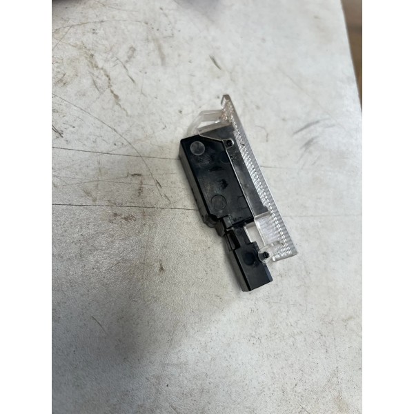 Luz Cortesia Interna Fiat Strada 2023 Original