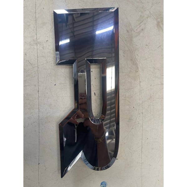 Emblema Tampa Traseira Dodge Ram 3500 2022 Prateado
