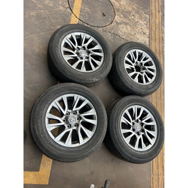 Jogo De Rodas Toyota Hilux Sw4 2021 Srx 2021 Original
