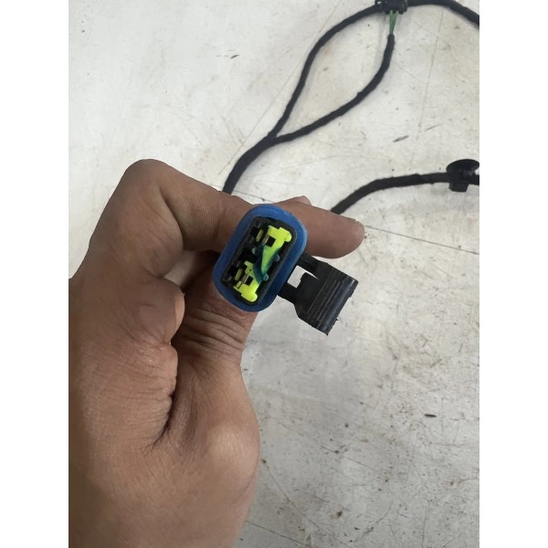 Chicote Porta Traseira Direita Fiat Strada 2023 Original