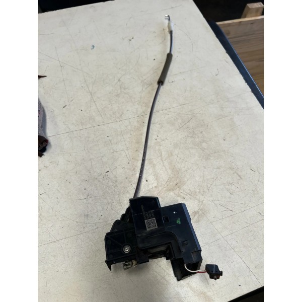 Fechadura Dianteira Direita Fiat Strada 2021 A 2025 Original