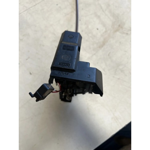 Fechadura Dianteira Direita Fiat Strada 2021 A 2025 Original