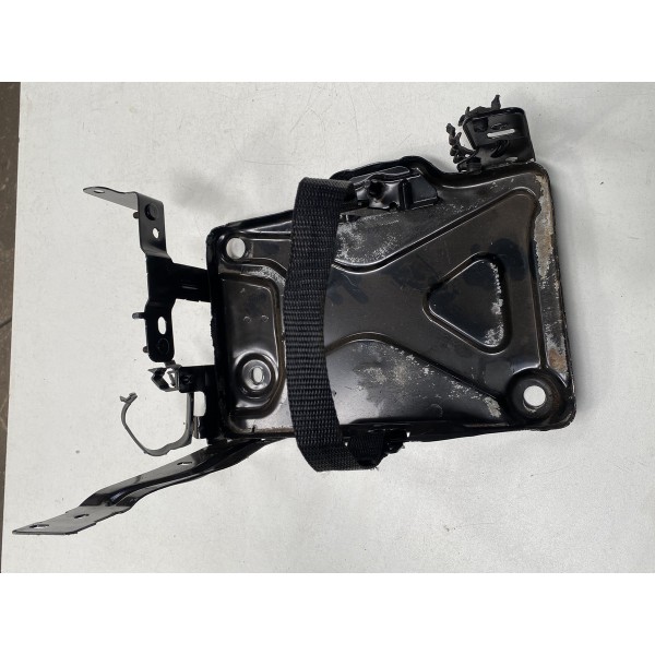 Moldura Suporte Caixa Bateria Jeep Renegade 51889995 Usado