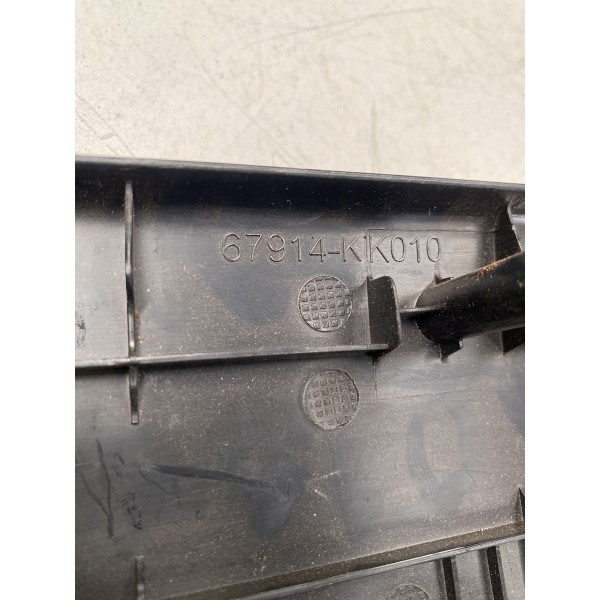 Soleira Porta Dianteira Esquerda Toyota  Sw4 2016 A 2021