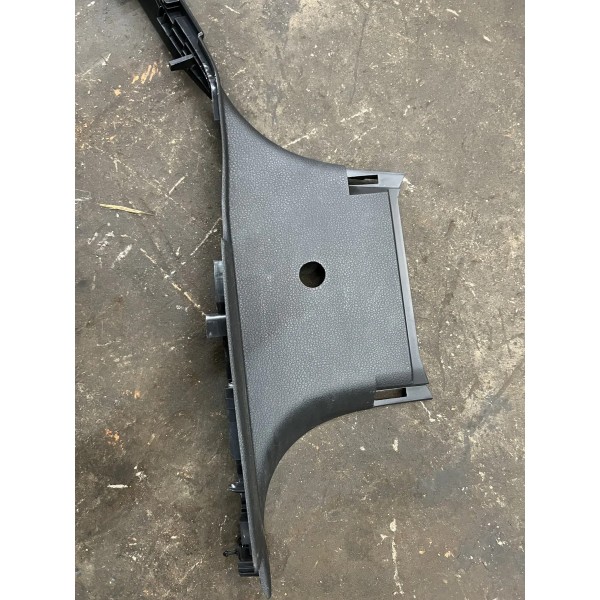 Soleira Dianteira Direita Vw Amarok 2021 Original Preto