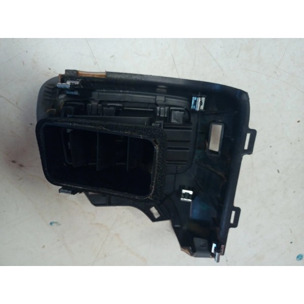 Difusor Ar Esquerdo S10 2019/2021 52124641 (usado)