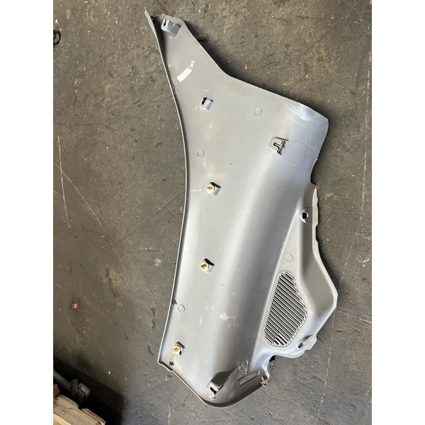 Moldura Coluna Traseira Direita L200 Triton 2012 Original