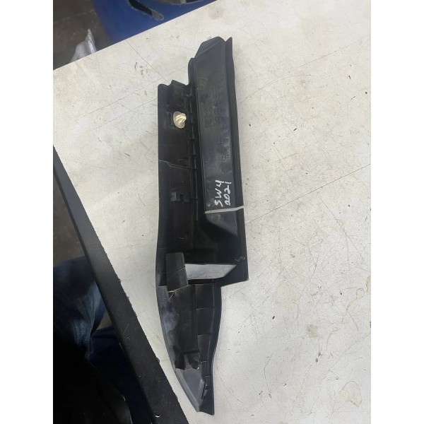 Acabamento Para Lama Direito Toyota Hilux Sw4 2022 Original