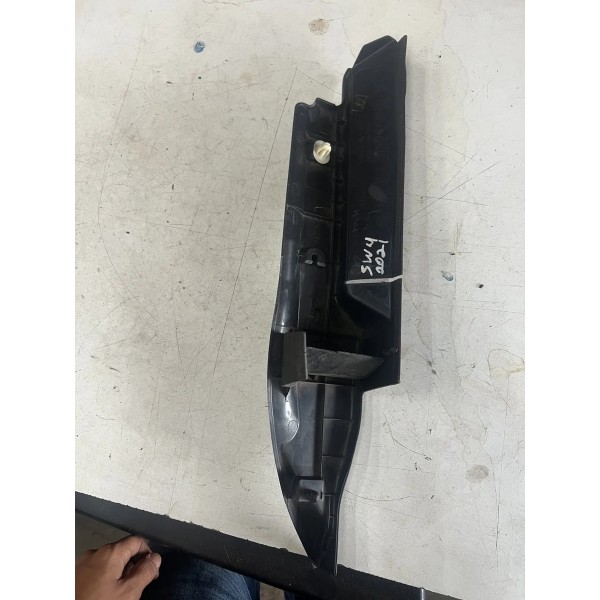 Acabamento Para Lama Direito Toyota Hilux Sw4 2022 Original