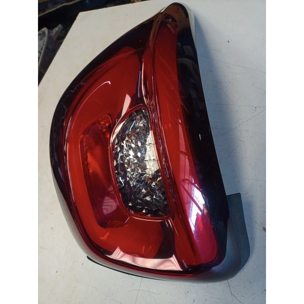Lanterna Esquerda Fiat Toro 2020/2021 48850748 (usado) Esquerdo/motorista Vermelho