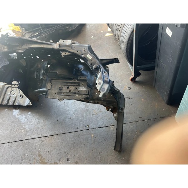Caixa De Roda Esquerda Chevrolet S10 2018 Original Gm
