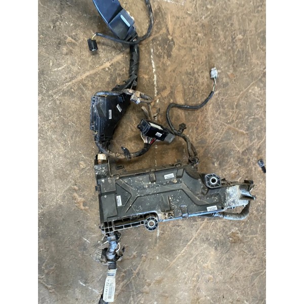 Chicote Caixa De Fusivel Toyota Hilux 2.8 2019 Manual